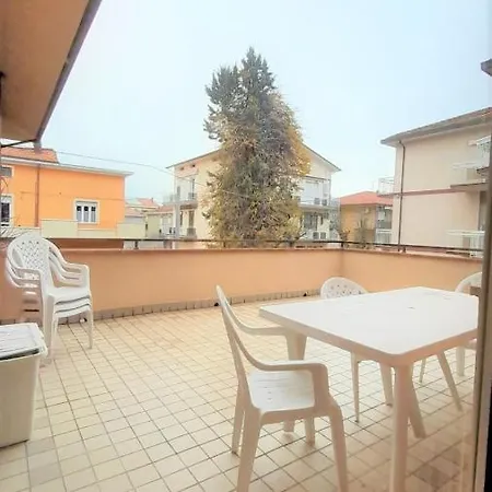 Appartement Ely Family *
